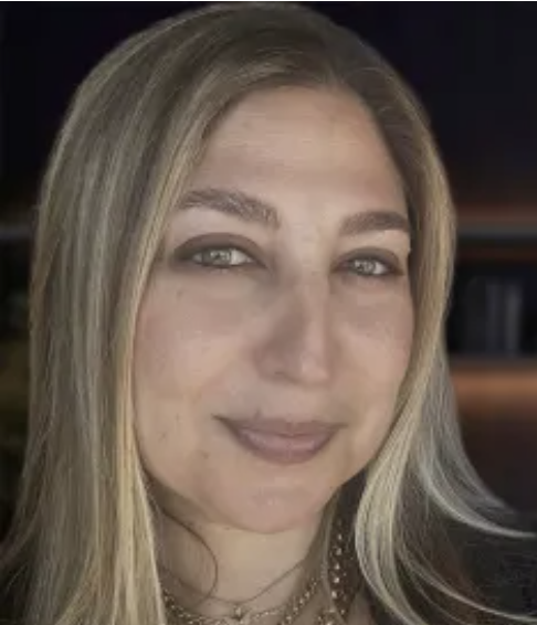 Amy Zvi